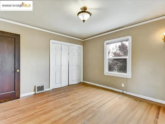 $995,000 | 4211 Market Street, Oakland, CA 94608