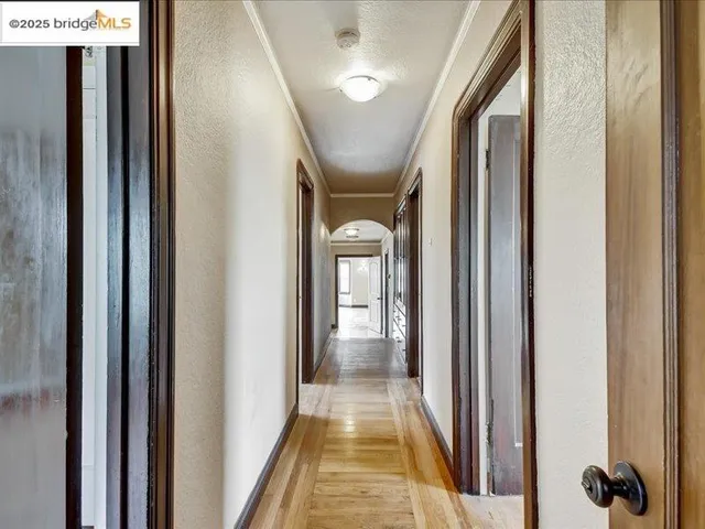 $995,000 | 4211 Market Street, Oakland, CA 94608