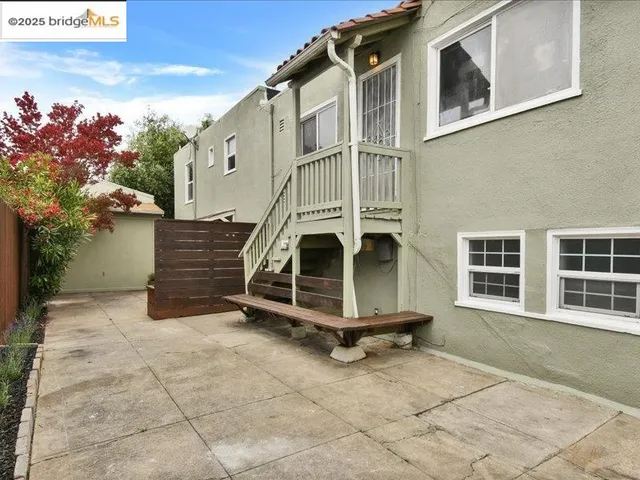$995,000 | 4211 Market Street, Oakland, CA 94608