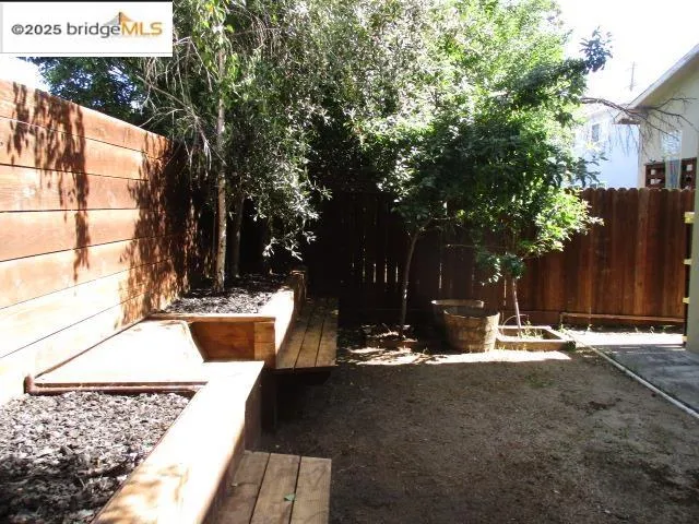 $995,000 | 4211 Market Street, Oakland, CA 94608