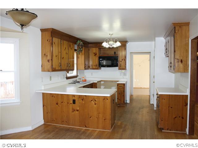 Cafeteria/Kitchen