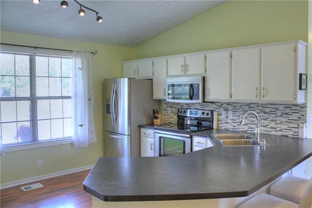6399 Valley View Road Goodlettsville, TN 37072 - Photo 4 of 20 Gallery Image 4