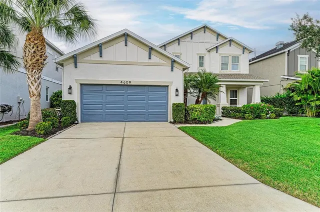 a view of a porch with a yard