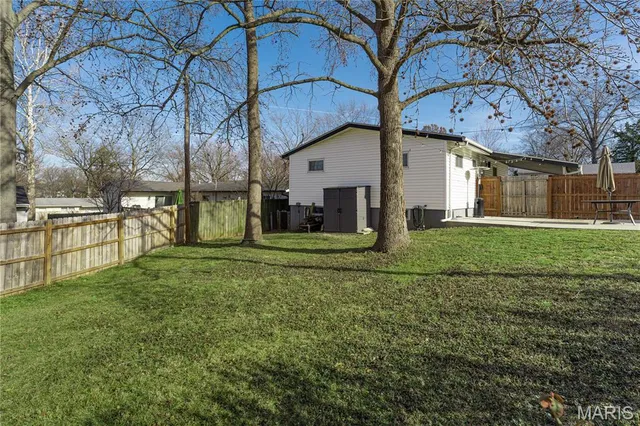 $315,000 | 1211 Fernleaf Drive, St. Louis, MO 63126