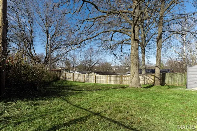 $315,000 | 1211 Fernleaf Drive, St. Louis, MO 63126