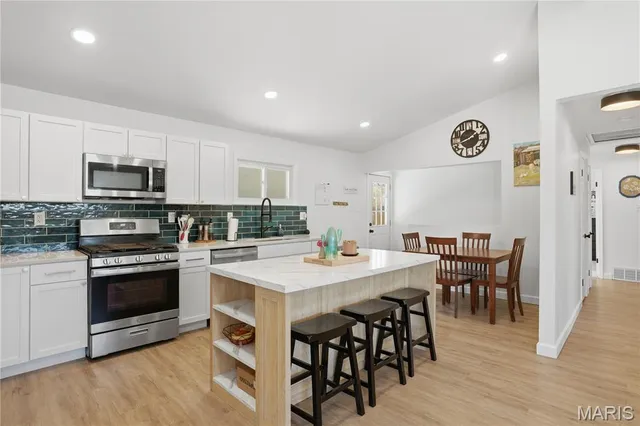 $315,000 | 1211 Fernleaf Drive, St. Louis, MO 63126