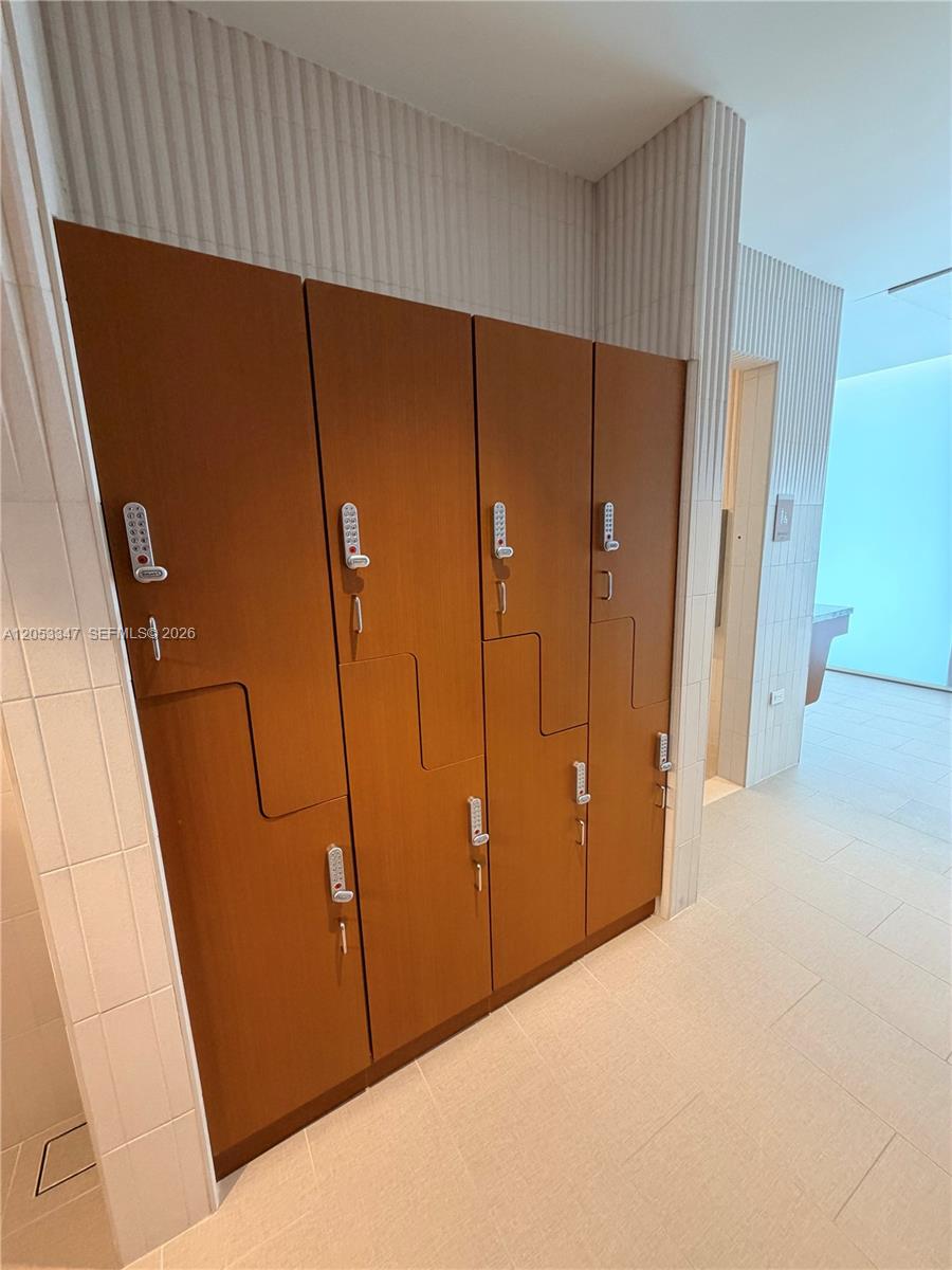 175 Southeast 25th Road, Unit 902 Miami, FL 33129 - Photo 53 of 59 Lockers Spa