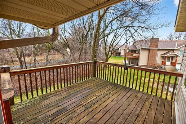 $289,900 | 7043 Polaris Lane North, Maple Grove, MN 55311