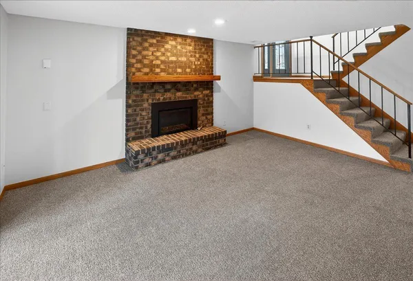 $289,900 | 7043 Polaris Lane North, Maple Grove, MN 55311