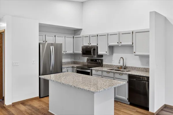 $289,900 | 7043 Polaris Lane North, Maple Grove, MN 55311