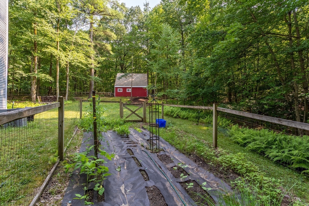 88 Coventry Wood Road Bolton, MA 01740 - Photo 32 of 41 a view of a park
