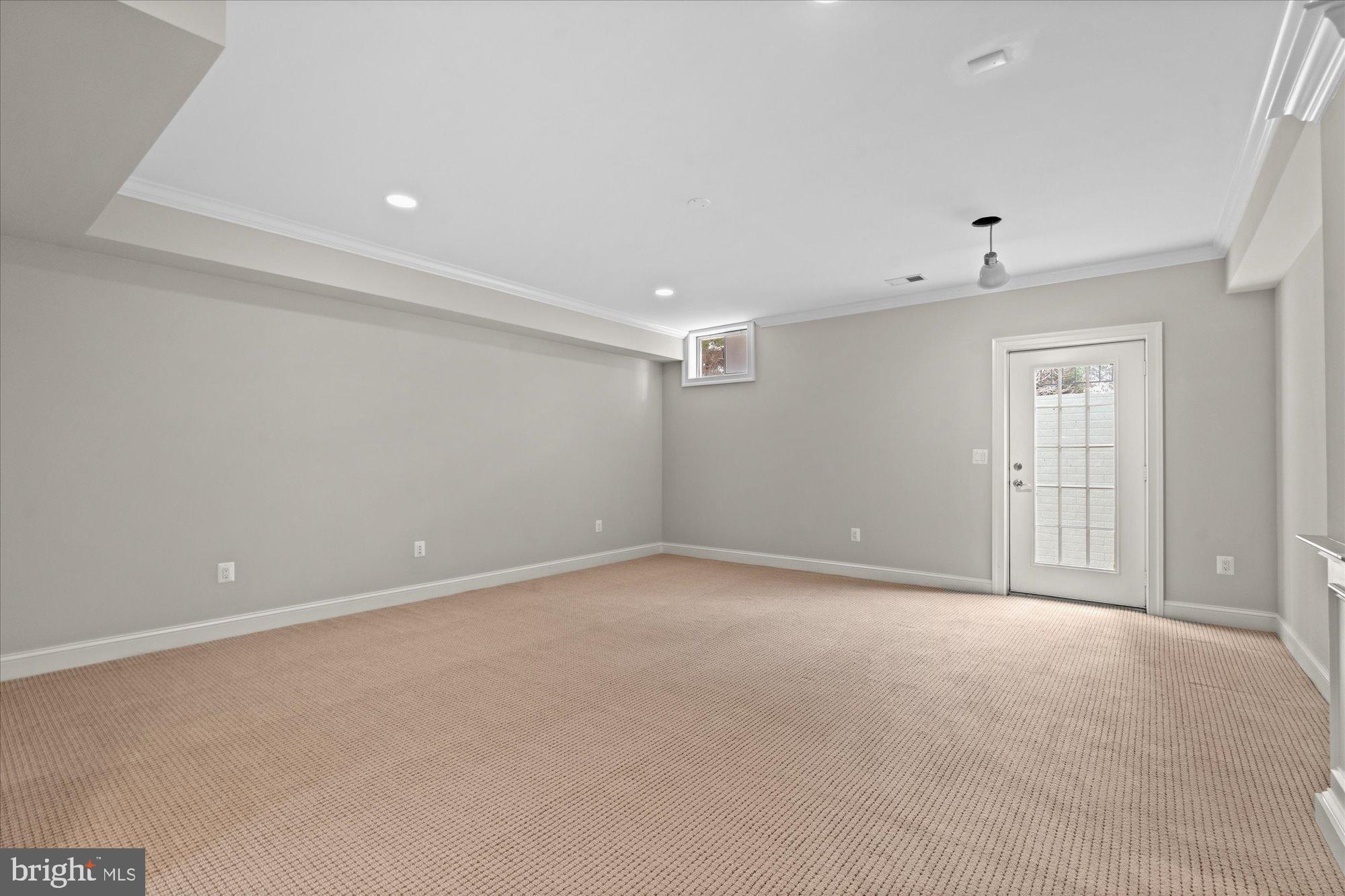 8709 Fort Hunt Road Alexandria, VA 22308 - Photo 40 of 48 Walk up stairs in basement