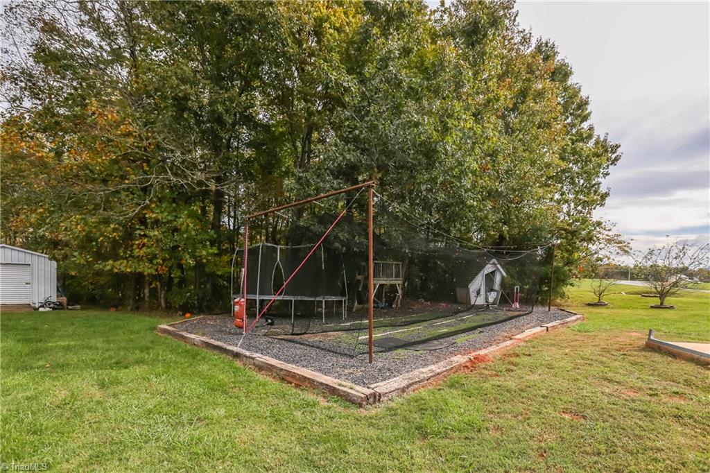 284 Kermit Lewis Road Pilot Mountain, NC 27041 - Photo 29 of 37 Gallery Image 29