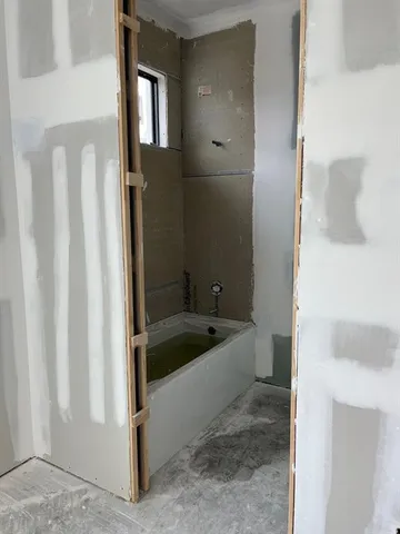 $2,395,000 | 1523 Northeast 17th Way, Fort Lauderdale, FL 33304