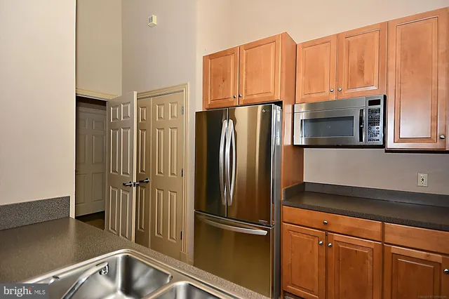 $725,000 | 313 Potter Lane, Rockville, MD 20850