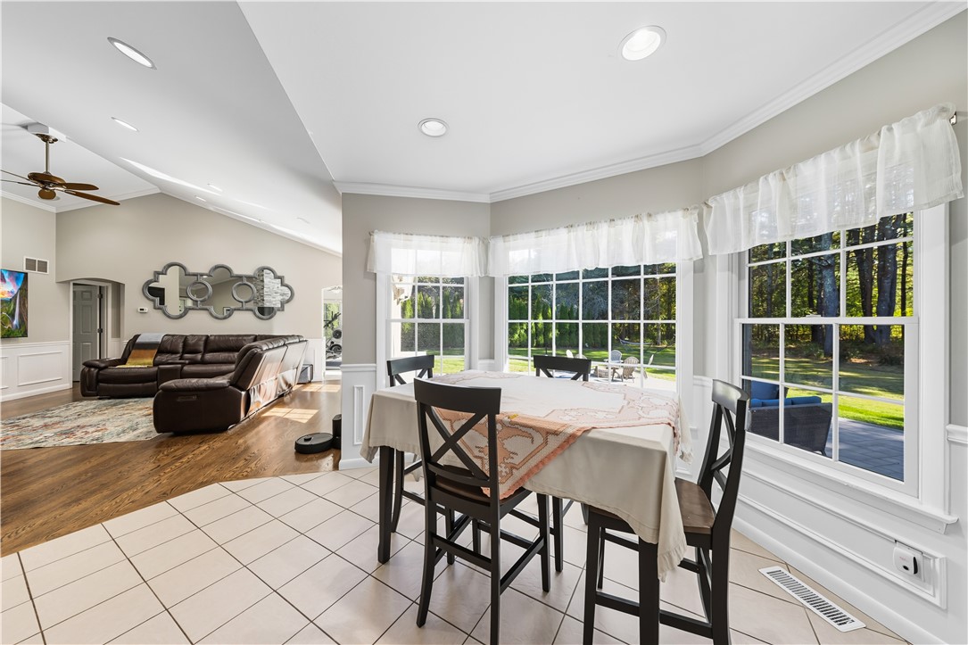 9 Ridge Road Smithfield, RI 02917 - Photo 9 of 30