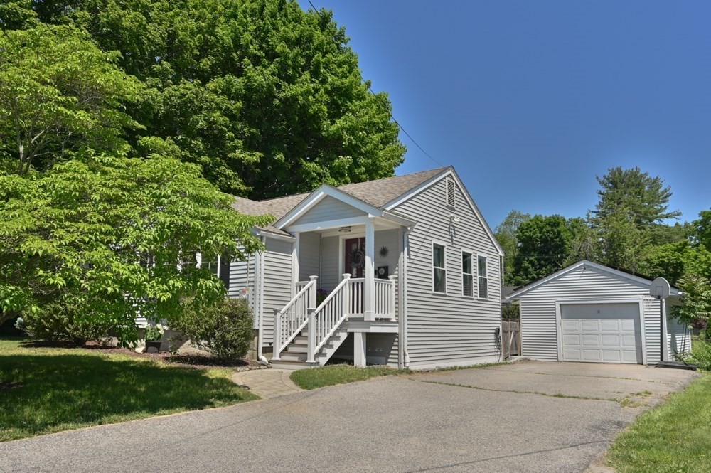 88 Temple Road Waltham, MA 02452 - Photo 1 of 41