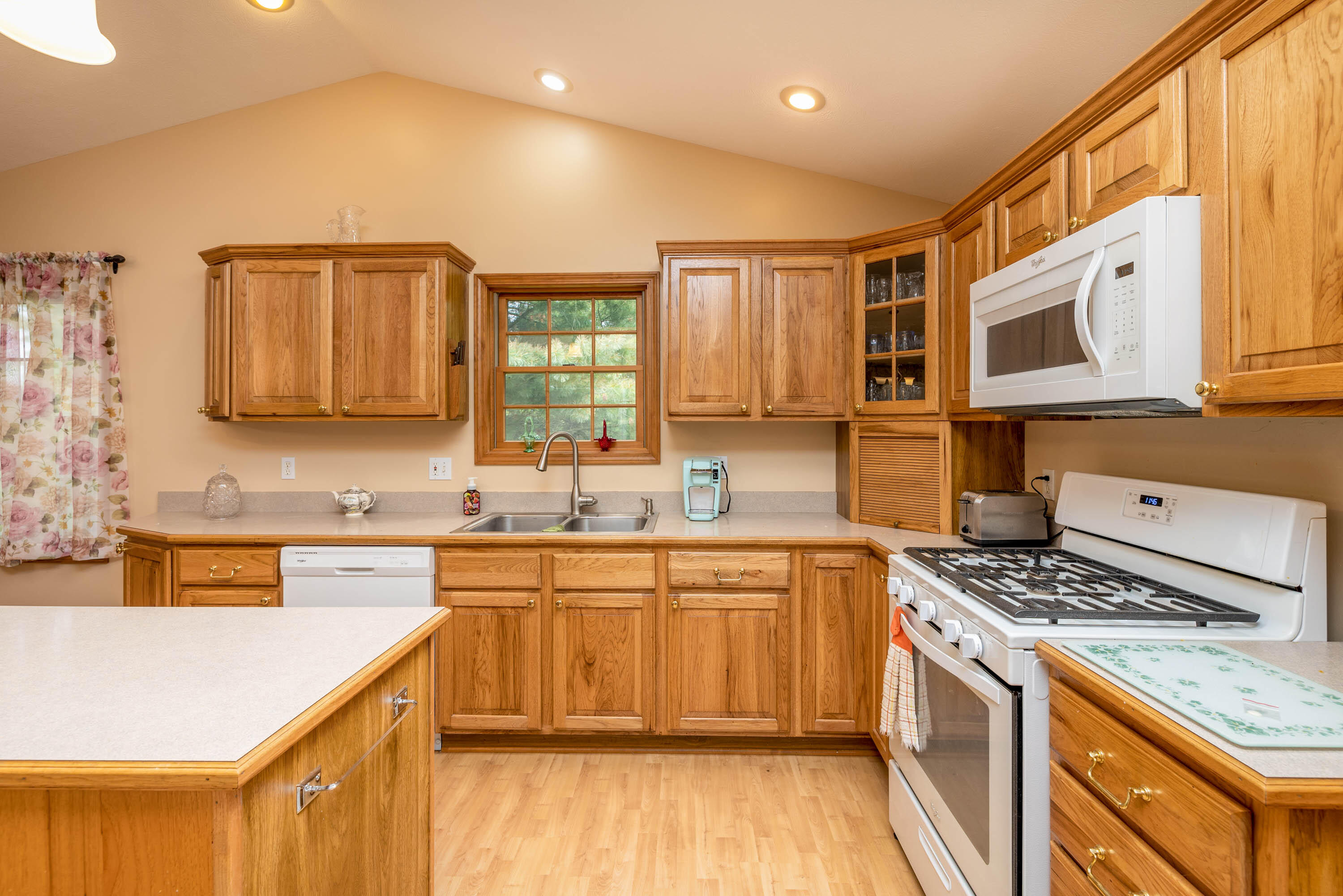 7257 Ryans Run Road Stanwood, MI 49346 - Photo 8 of 22 5L7A0657-Edit