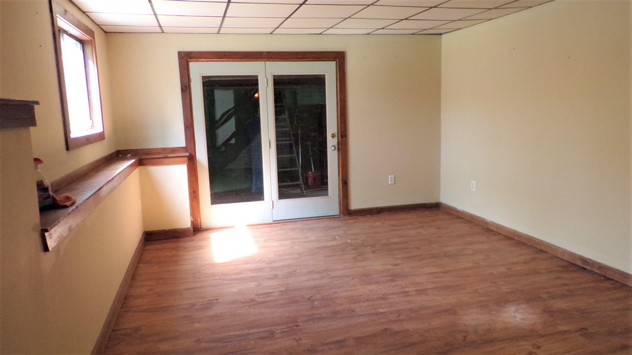 154 Oak Hill Road Weare, NH 03281 - Photo 22 of 30