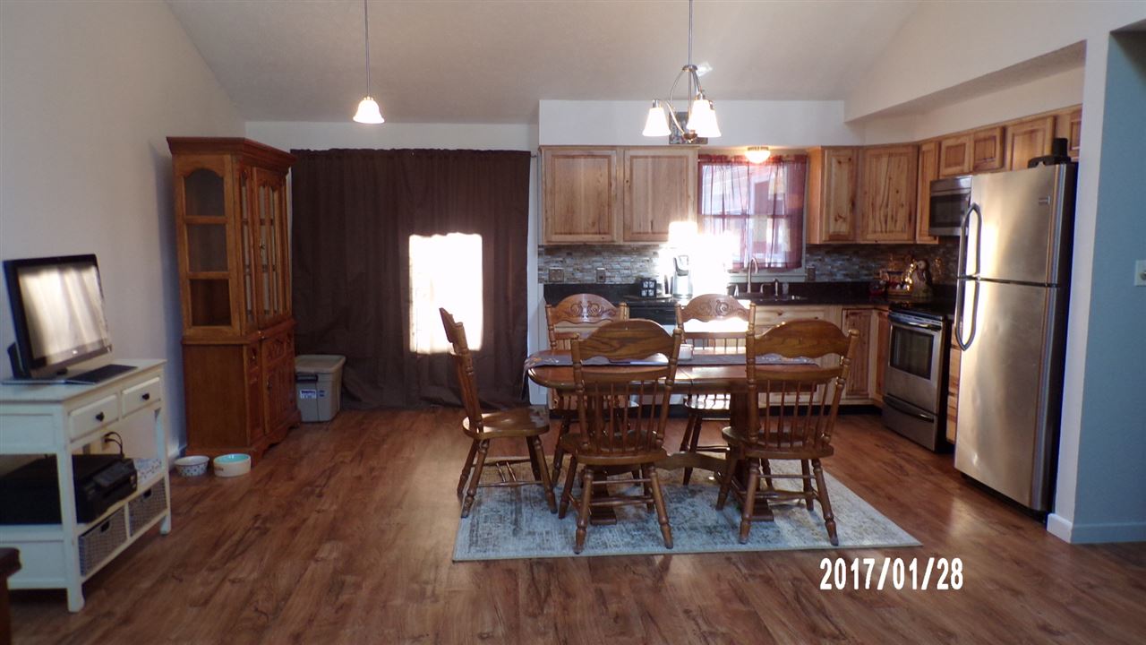 154 Oak Hill Road Weare, NH 03281 - Photo 4 of 30