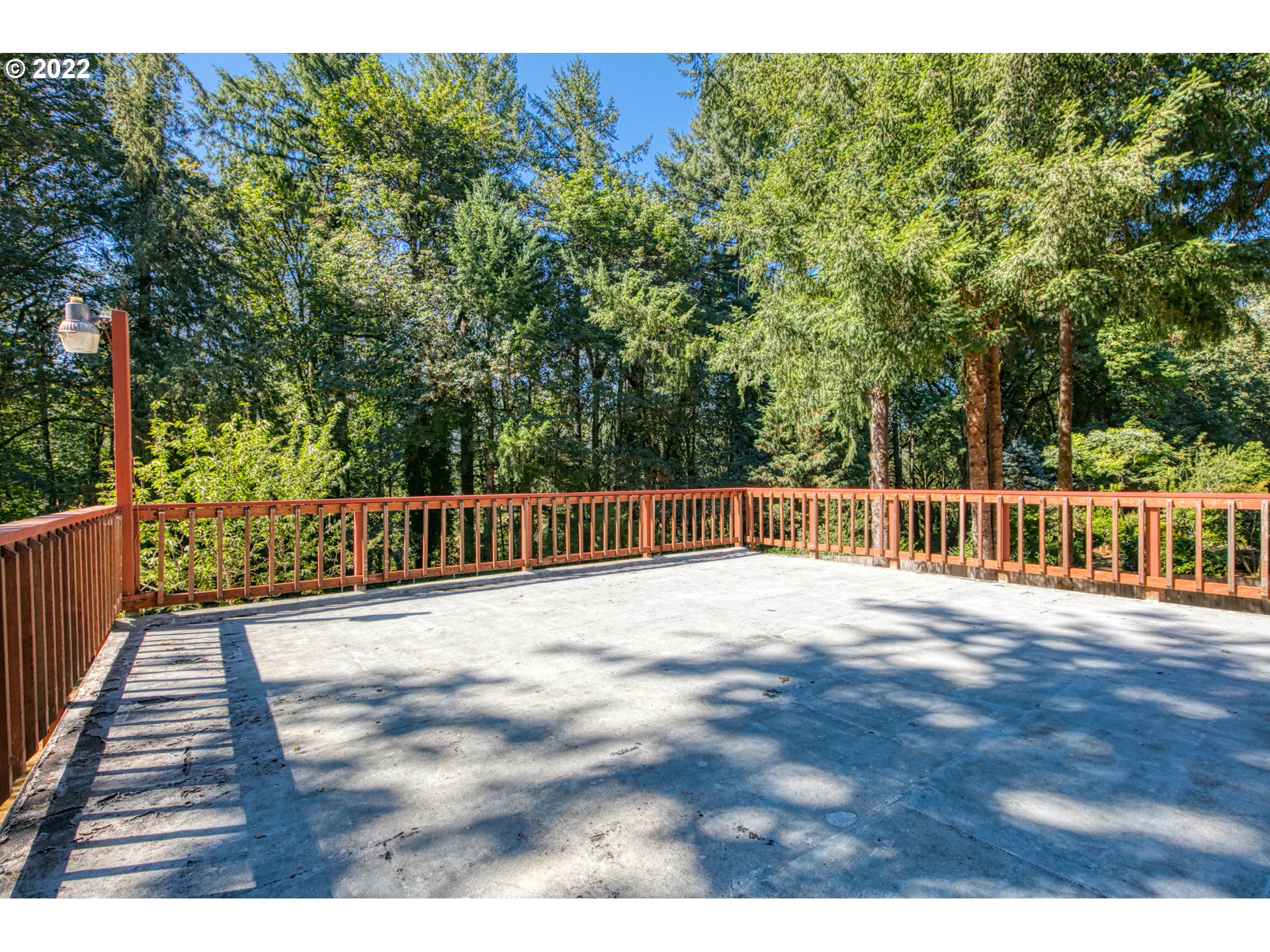 37821 Shenandoah Loop Springfield, OR 97478 - Photo 24 of 32 a view of a wooden fence