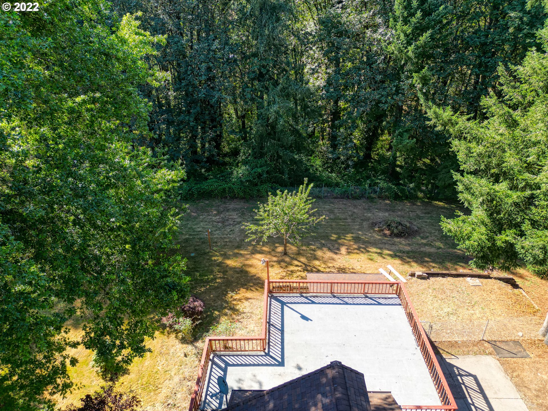 37821 Shenandoah Loop Springfield, OR 97478 - Photo 25 of 32 a view of yard from a balcony