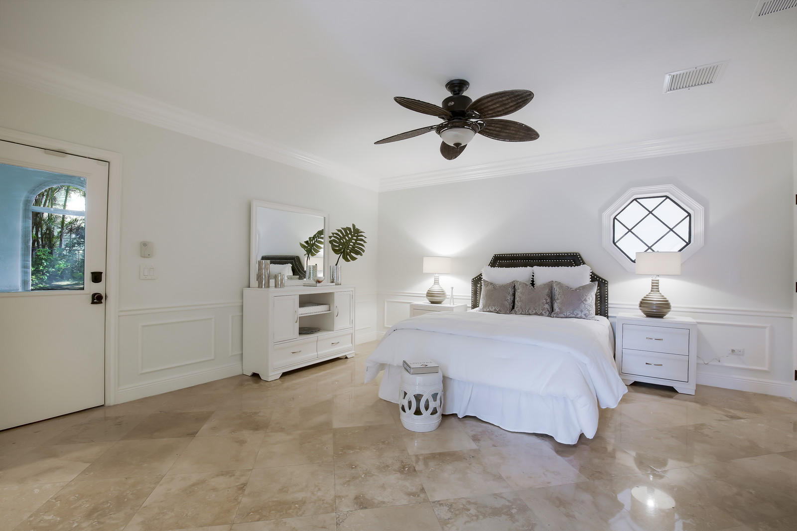 5880 North Ocean Boulevard Ocean Ridge, FL 33435 - Photo 12 of 17 26_Image-24_mls