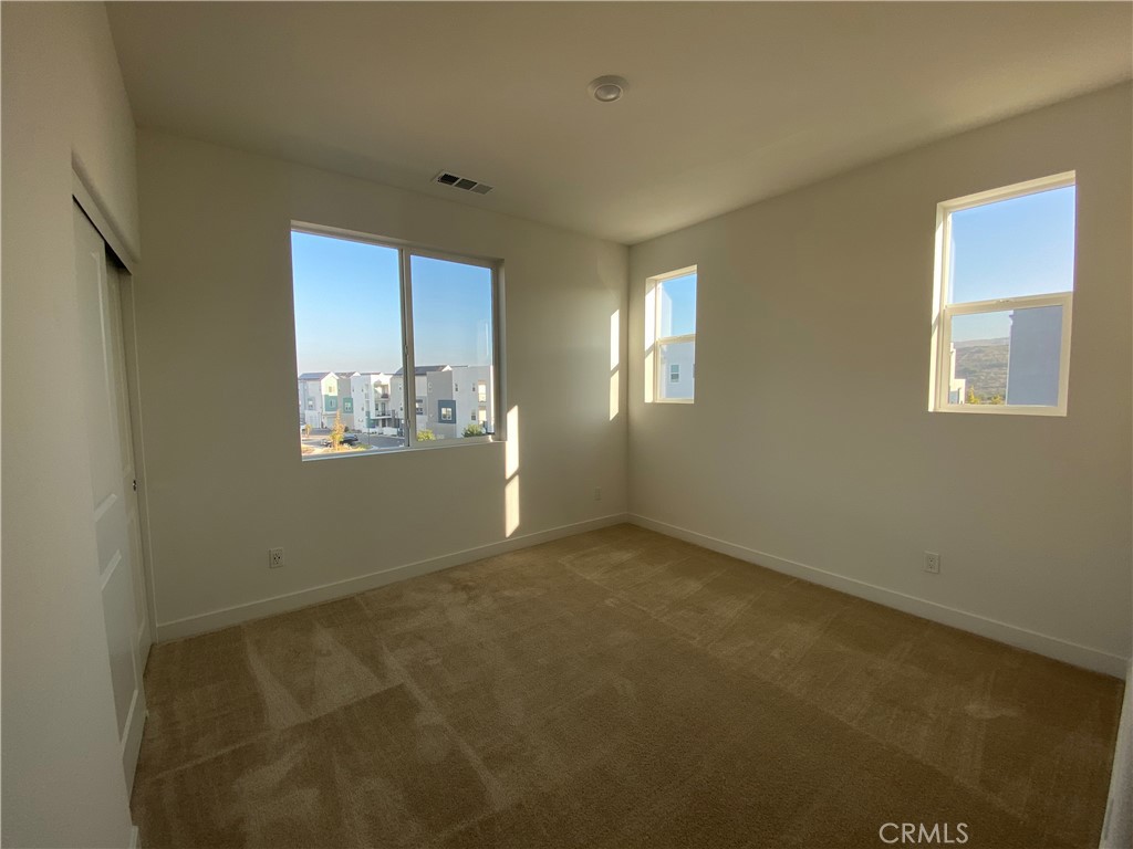 194 Sash Irvine, CA 92618 - Photo 16 of 18 a view of an empty room with a window