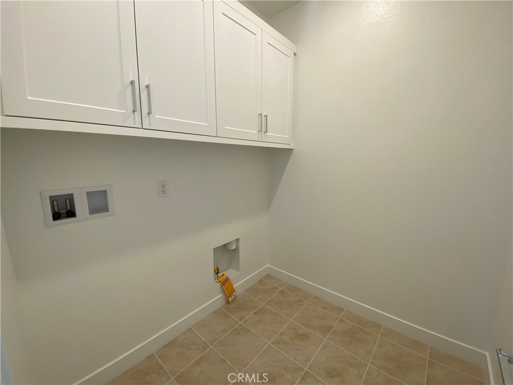 194 Sash Irvine, CA 92618 - Photo 18 of 18 a view of storage area