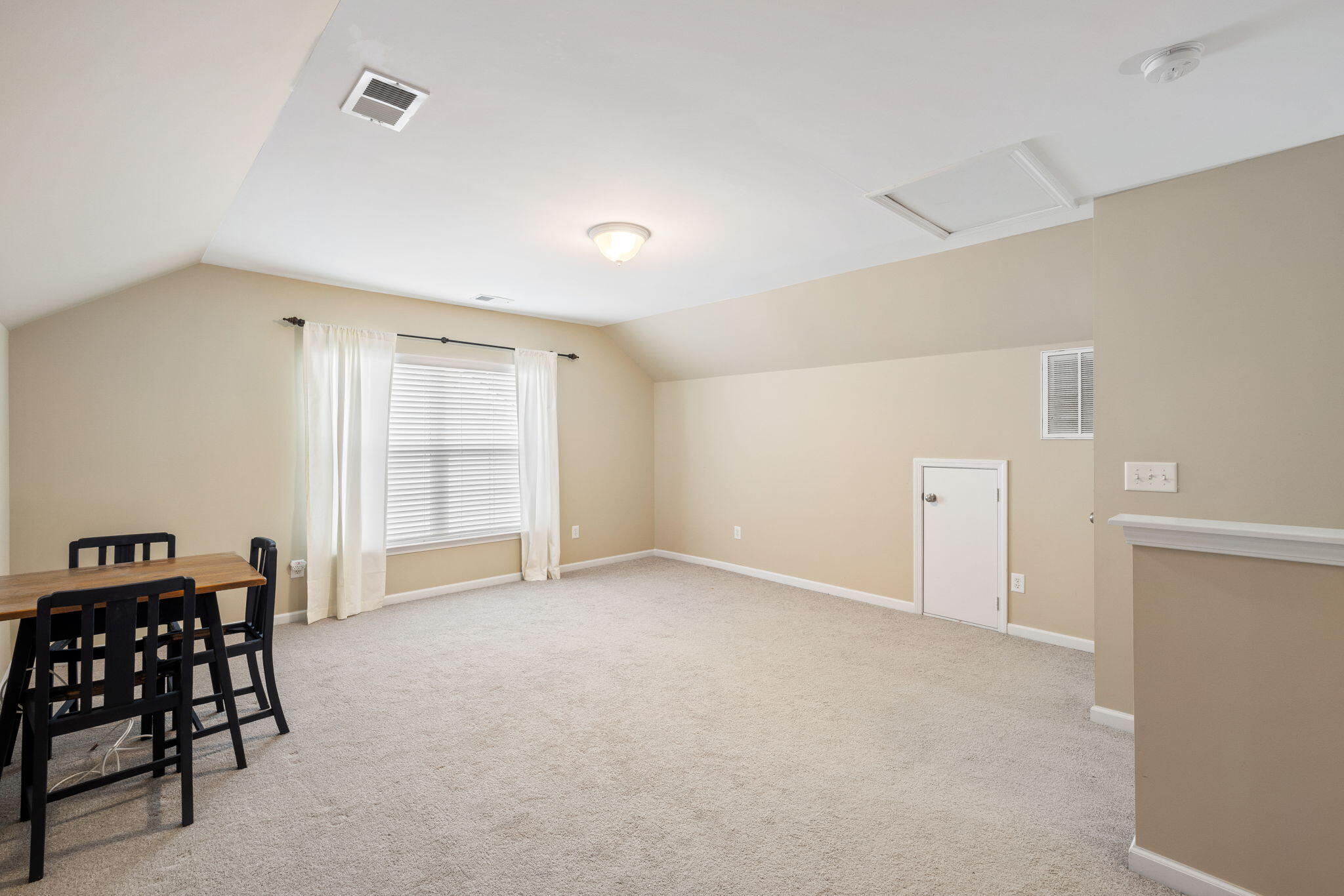 129 Musket Loop Summerville, SC 29483 - Photo 3 of 22 3rd Level Loft