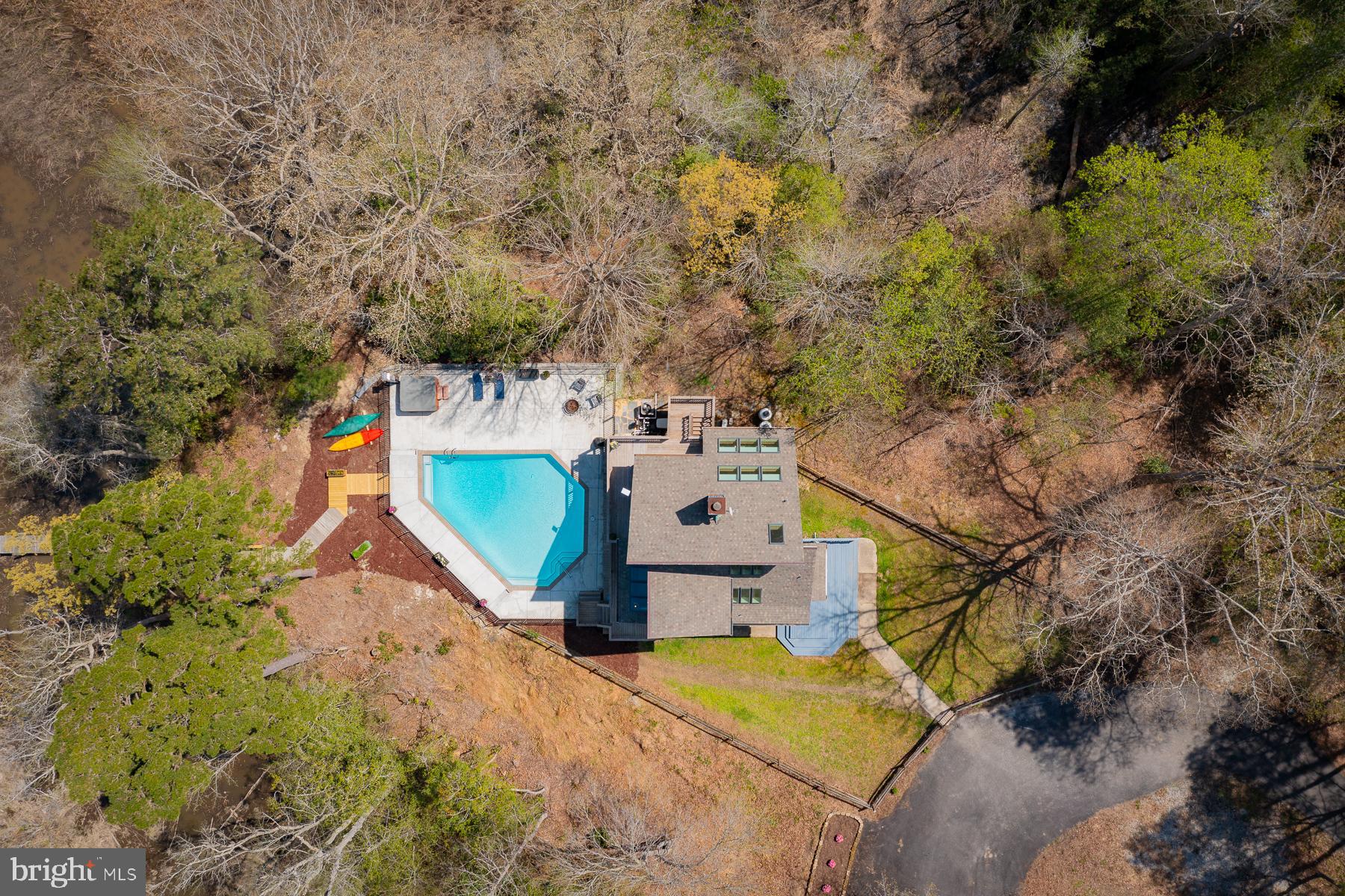 1924 Custis Millpond Road West Point, VA 23181 - Photo 35 of 47