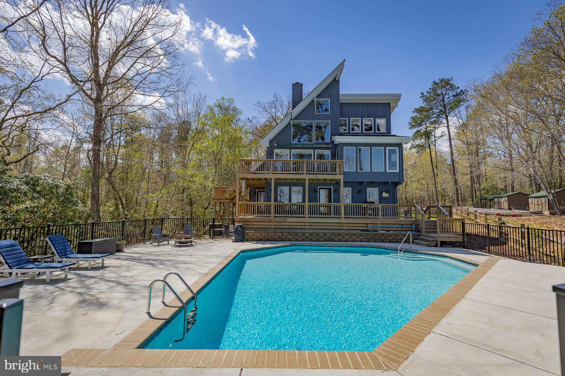 1924 Custis Millpond Road West Point, VA 23181 - Photo 5 of 47