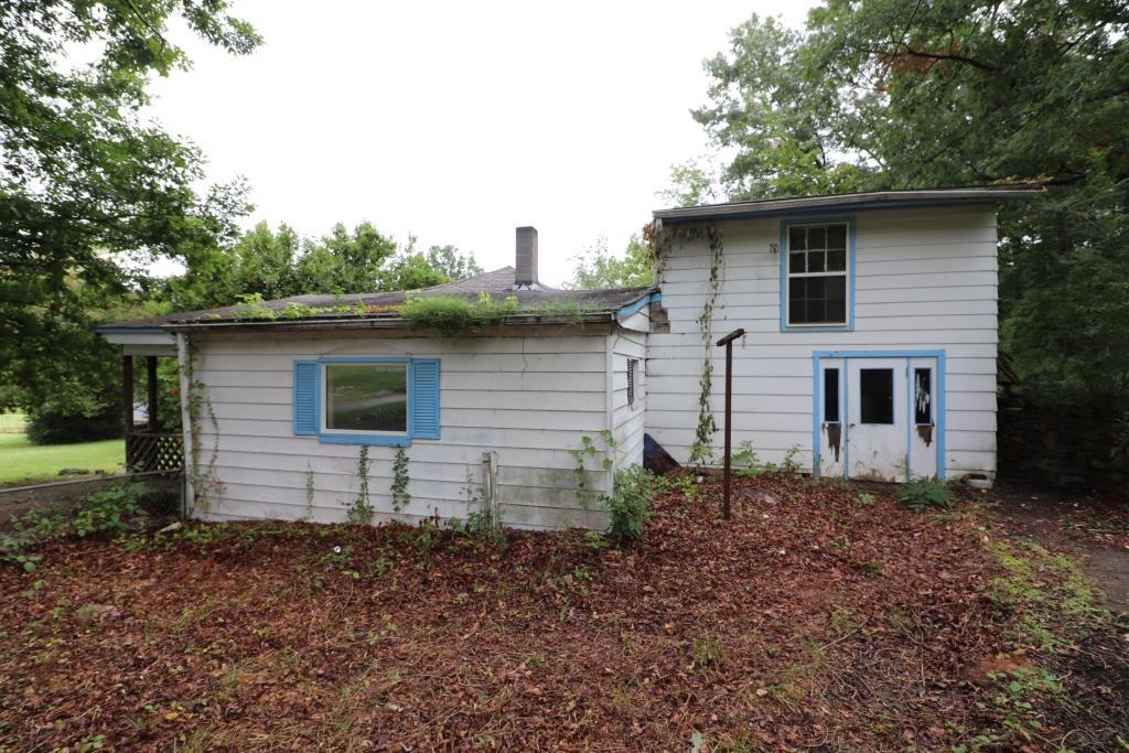 4428 Keefer Road Roanoke, VA 24018 - Photo 7 of 21 a view of a house with a backyard