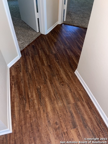 11739 Spring Club Drive San Antonio, TX 78249 - Photo 4 of 13