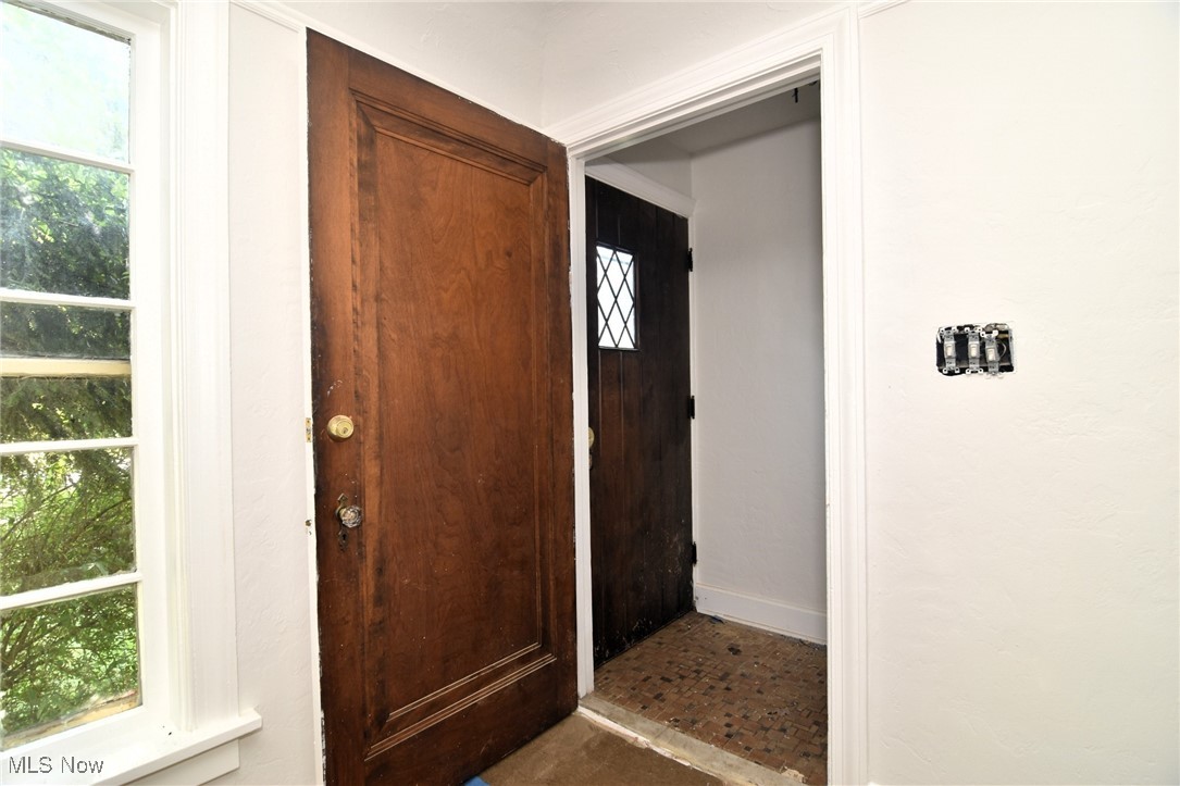 3624 Rolliston Road Cleveland, OH 44120 - Photo 2 of 46 Gallery Image 2