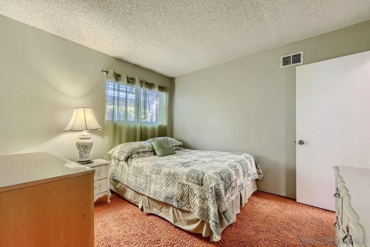 10127 Toledo Road Spring Valley, CA 91977 - Photo 14 of 26 Gallery Image 14