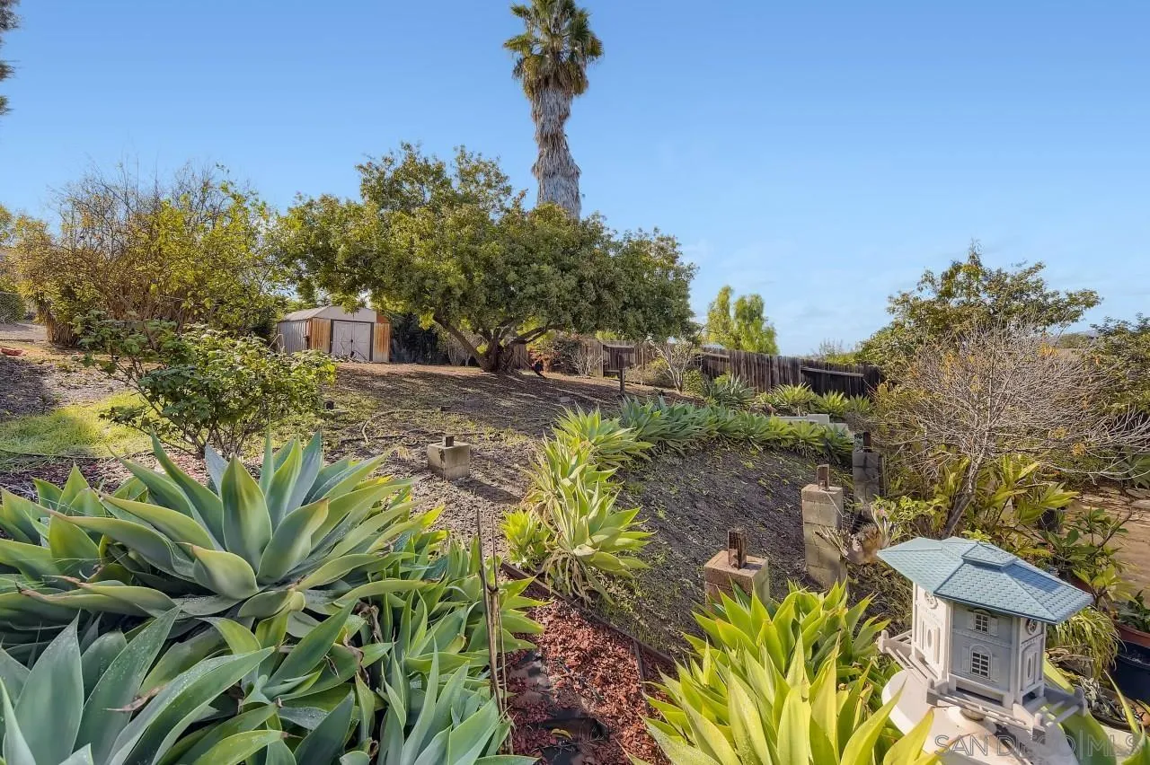10127 Toledo Road Spring Valley, CA 91977 - Photo 21 of 26 Gallery Image 21