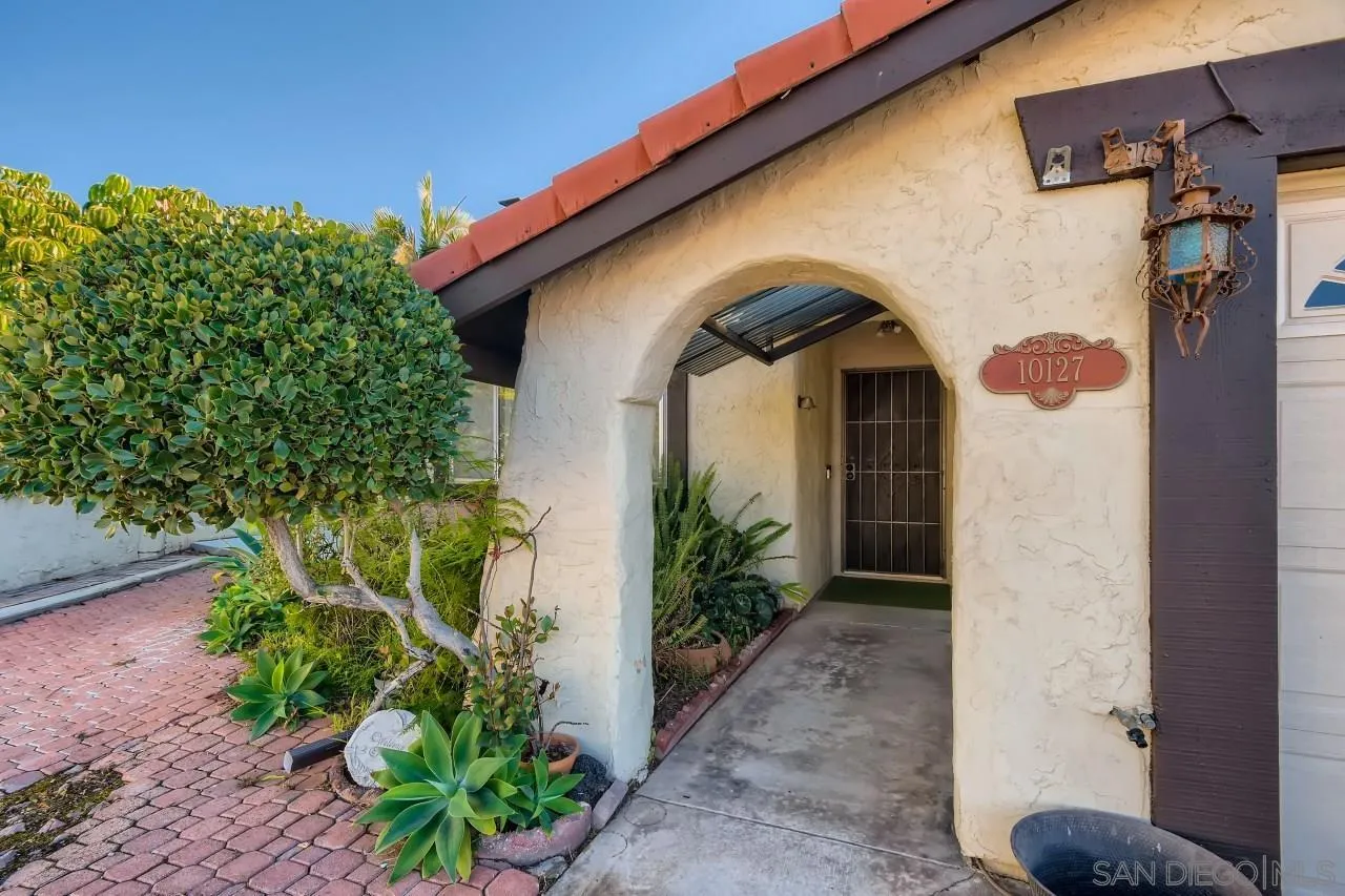 10127 Toledo Road Spring Valley, CA 91977 - Photo 25 of 26 Gallery Image 25