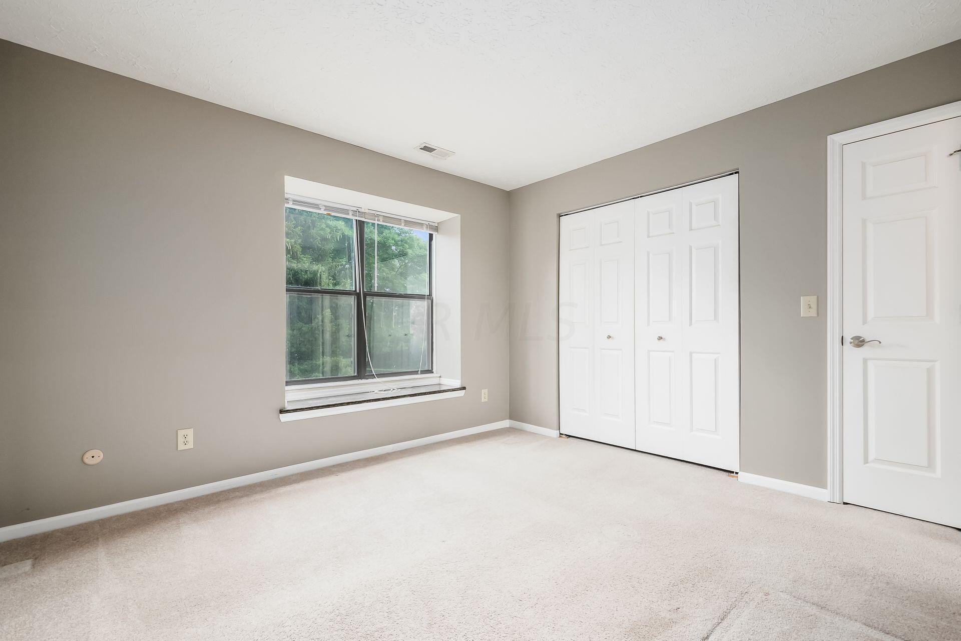 5300 Darlington Road, Unit D Columbus, OH 43220 - Photo 17 of 26