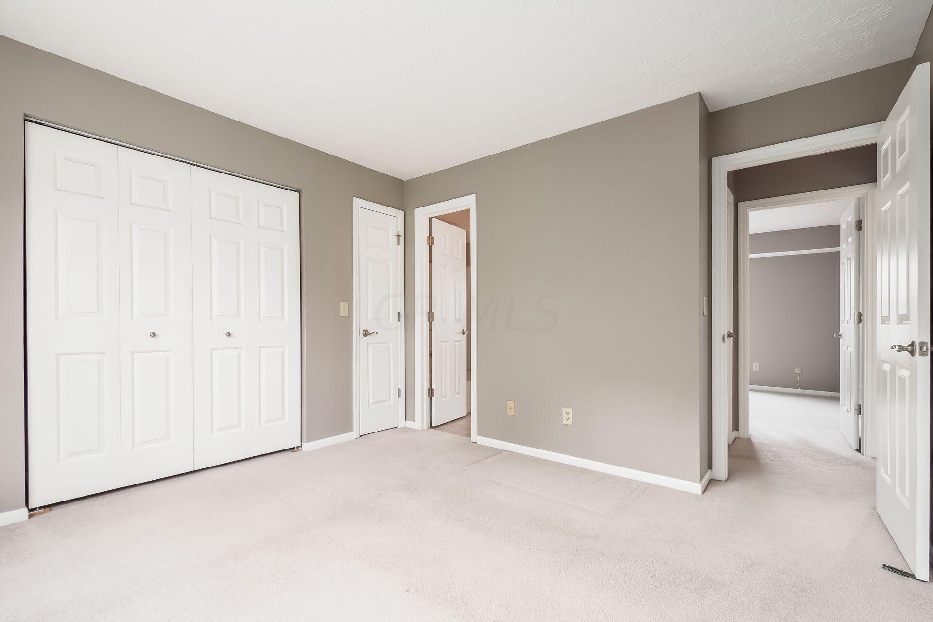 5300 Darlington Road, Unit D Columbus, OH 43220 - Photo 18 of 26