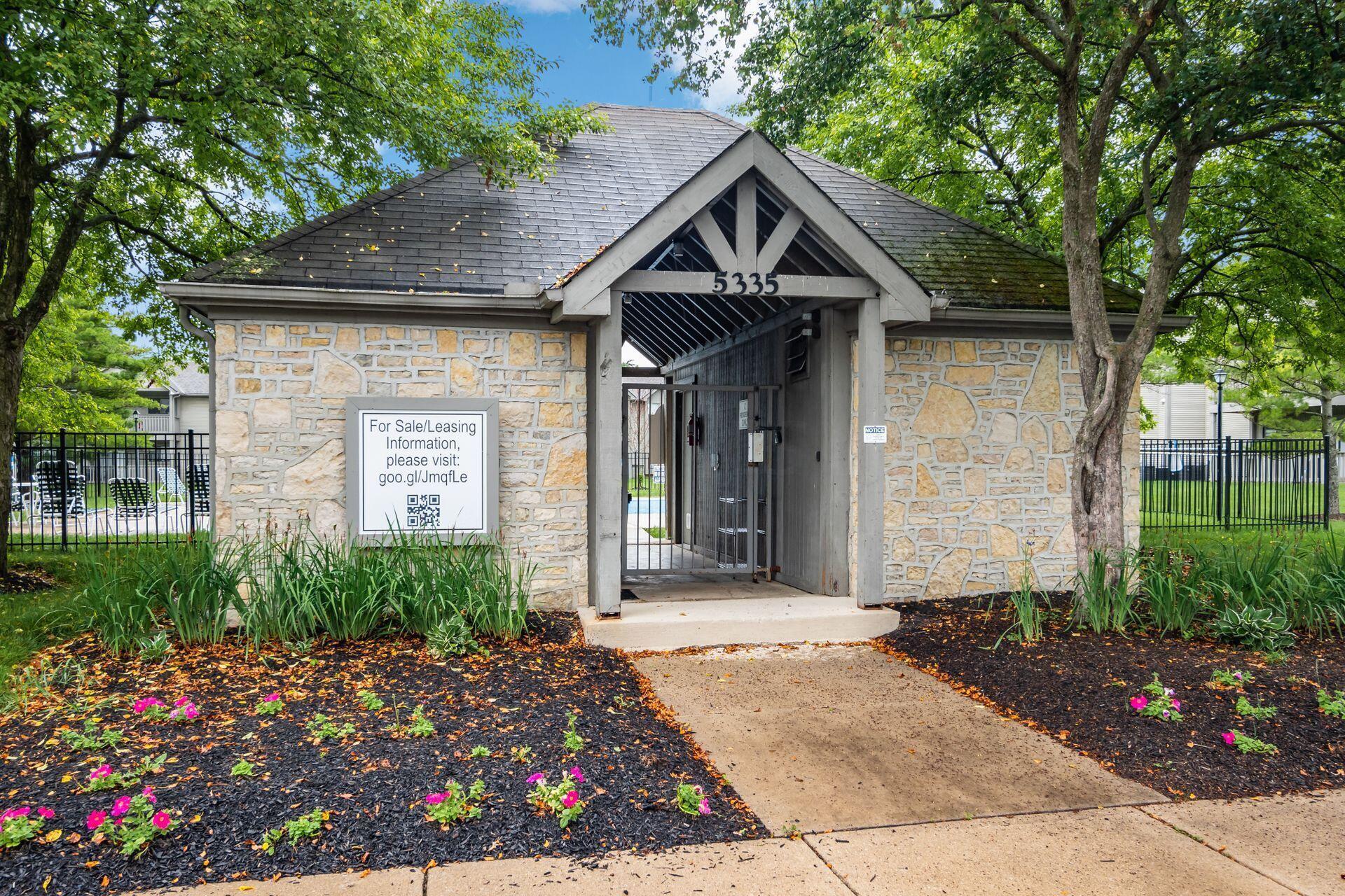 5300 Darlington Road, Unit D Columbus, OH 43220 - Photo 25 of 26