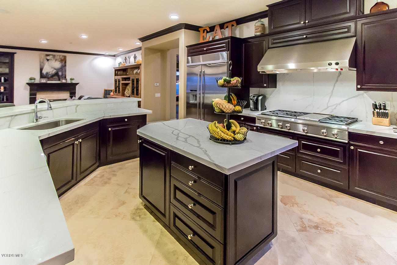 12006 Nelson Road Moorpark, CA 93021 - Photo 23 of 89 33Kitchen