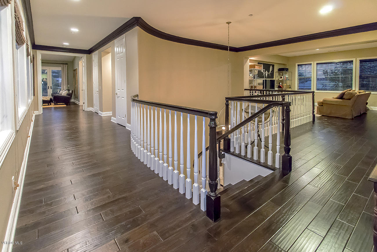 12006 Nelson Road Moorpark, CA 93021 - Photo 33 of 89 43Stairs and Landing