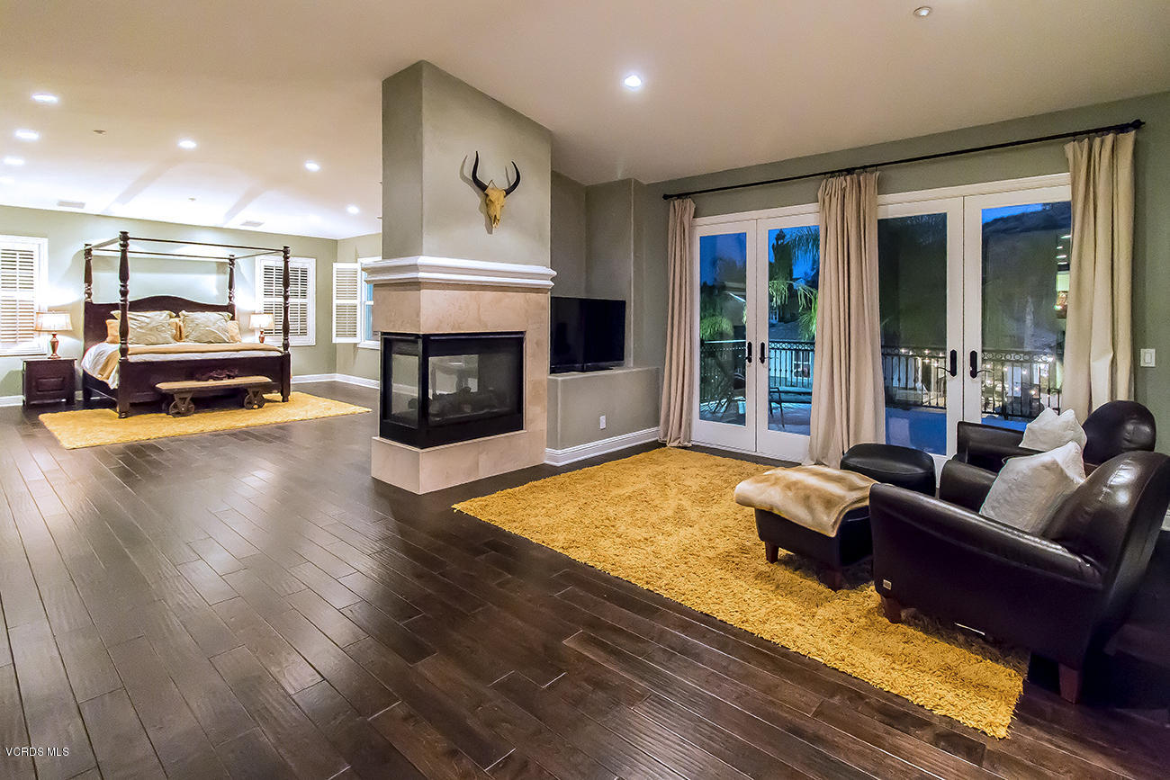 12006 Nelson Road Moorpark, CA 93021 - Photo 41 of 89 53Master Suite