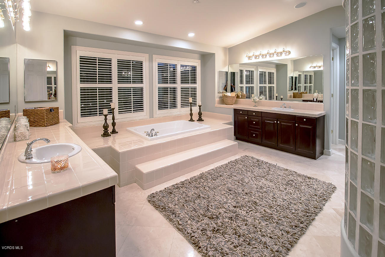 12006 Nelson Road Moorpark, CA 93021 - Photo 54 of 89 61a Master Bath