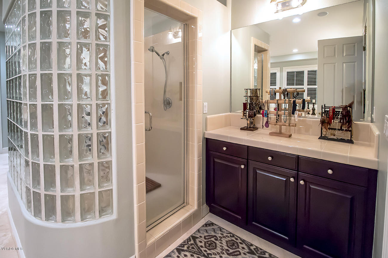 12006 Nelson Road Moorpark, CA 93021 - Photo 57 of 89 65Master Bath
