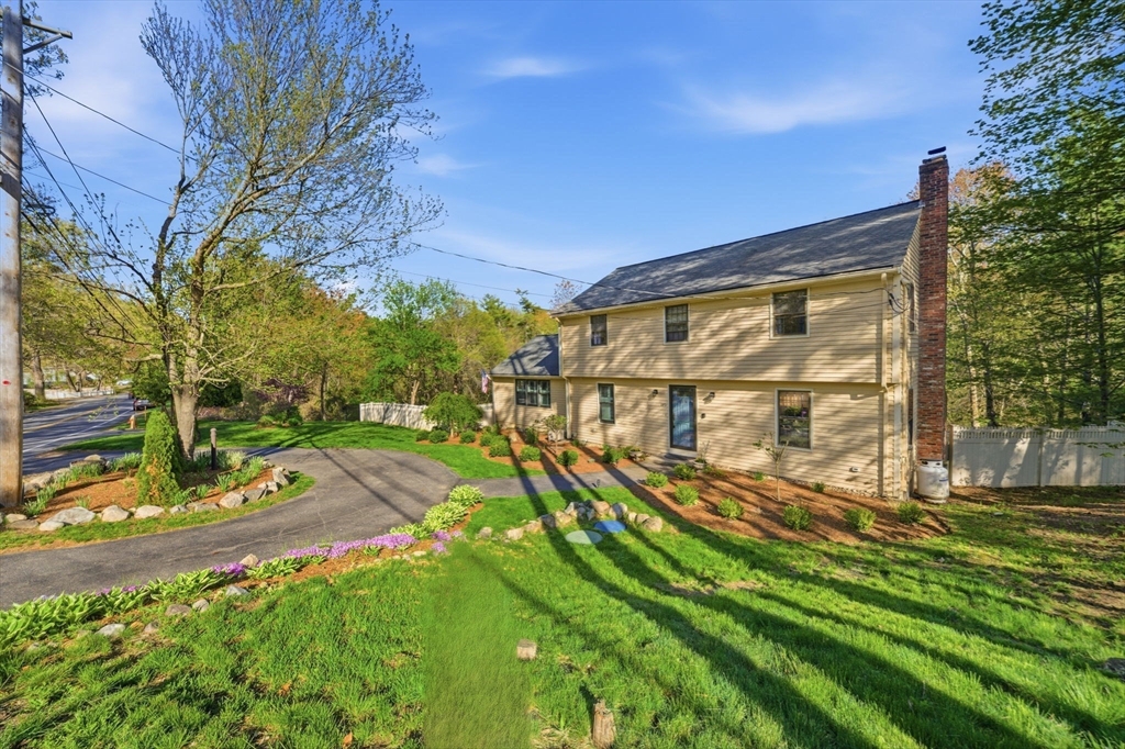 189 Ipswich Road Topsfield, MA 01983 - Photo 40 of 42