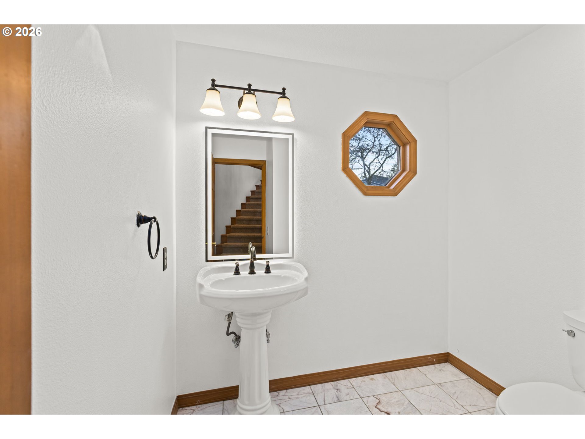 13187 Northwest Burton Street Portland, OR 97229 - Photo 22 of 48