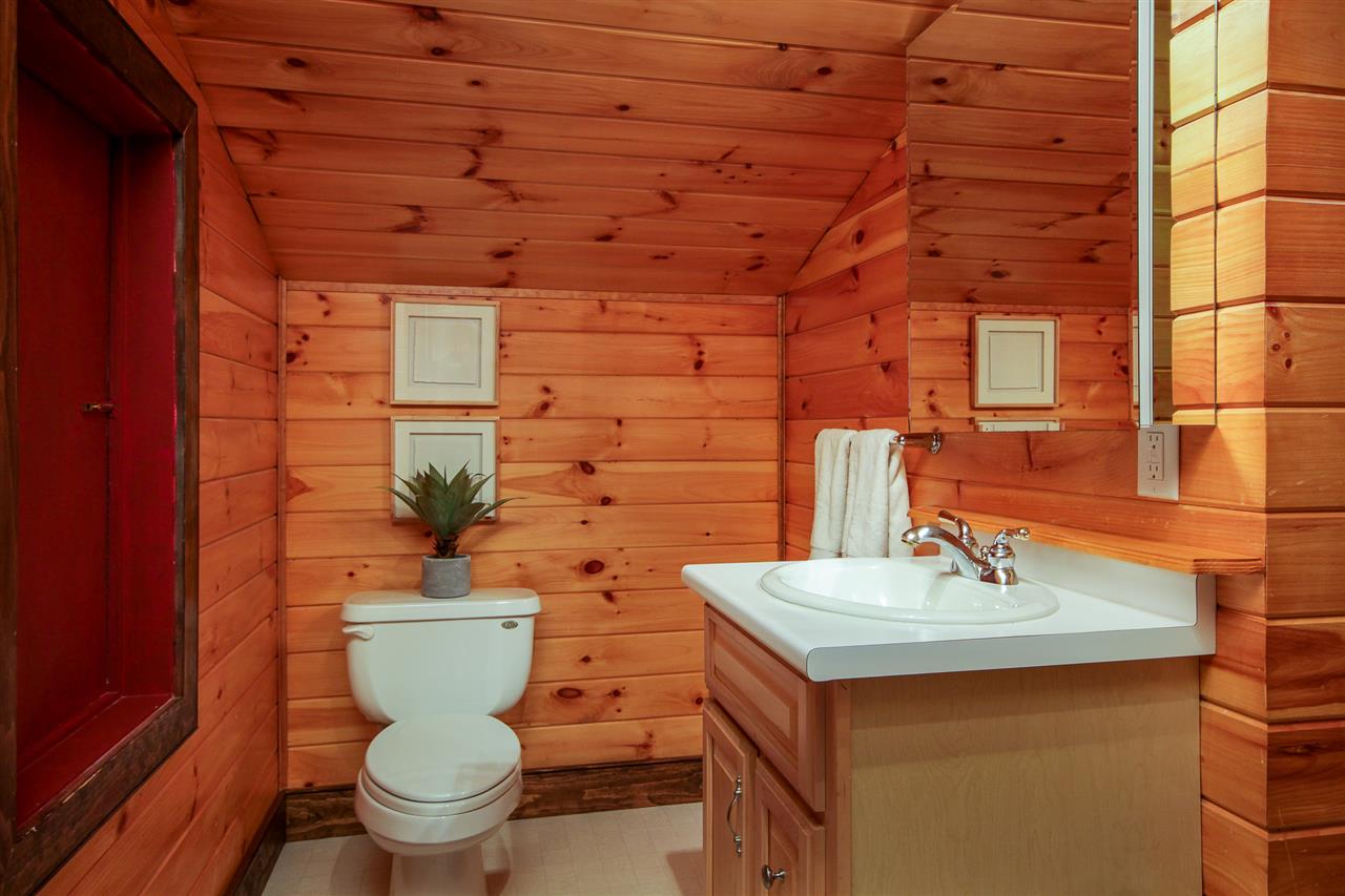 675 Galvin Hill Road Colchester, VT 05468 - Photo 21 of 40 Gallery Image 21