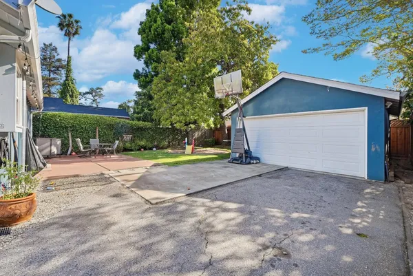 $990,000 | 2034 Addison Avenue, East Palo Alto, CA 94303